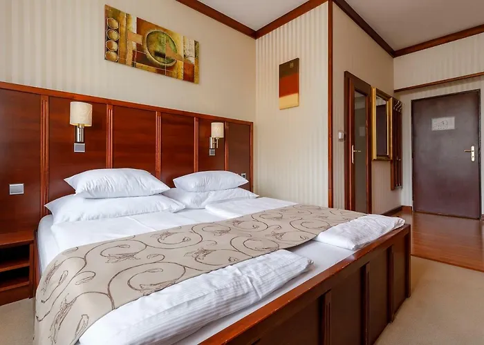 Alfred Hotel 3*