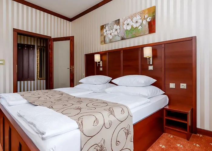 Hotel Alfred 3*