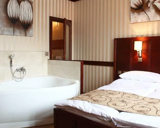 Alfred Hotel 3*
